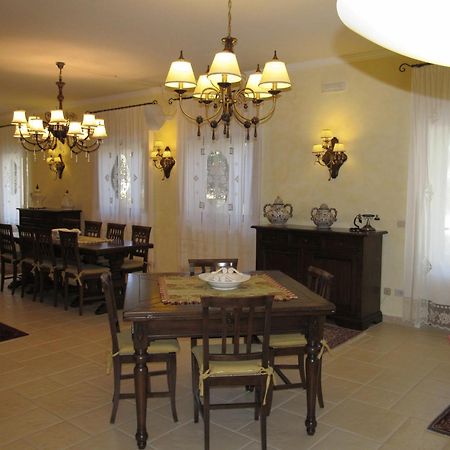 Relais Casabella Pensionat Martina Franca Eksteriør billede