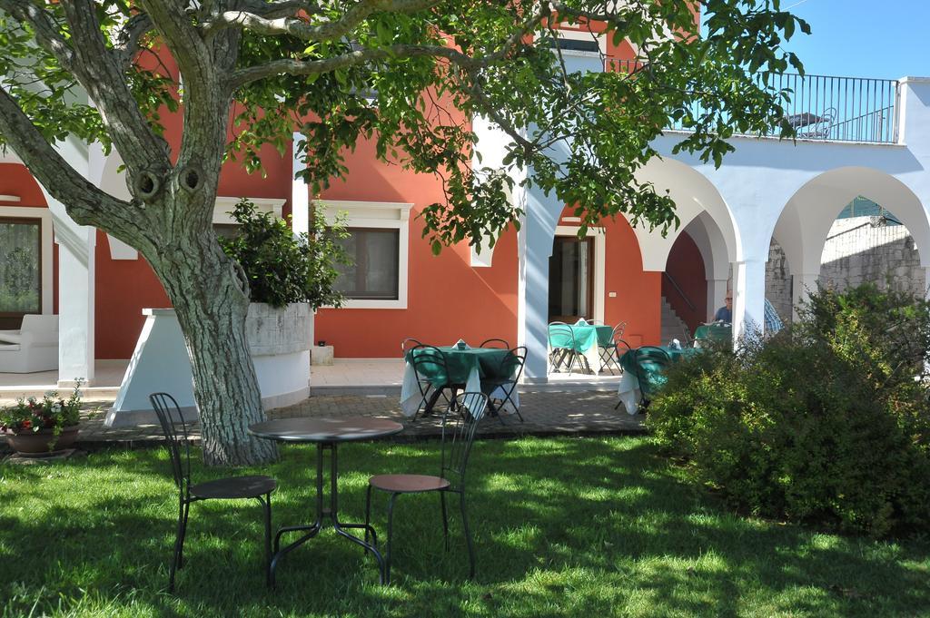Relais Casabella Pensionat Martina Franca Eksteriør billede