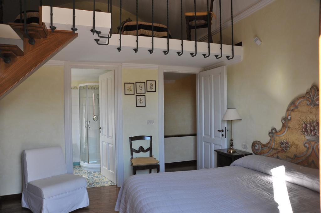 Relais Casabella Pensionat Martina Franca Eksteriør billede