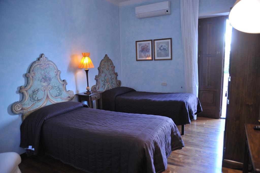 Relais Casabella Pensionat Martina Franca Eksteriør billede